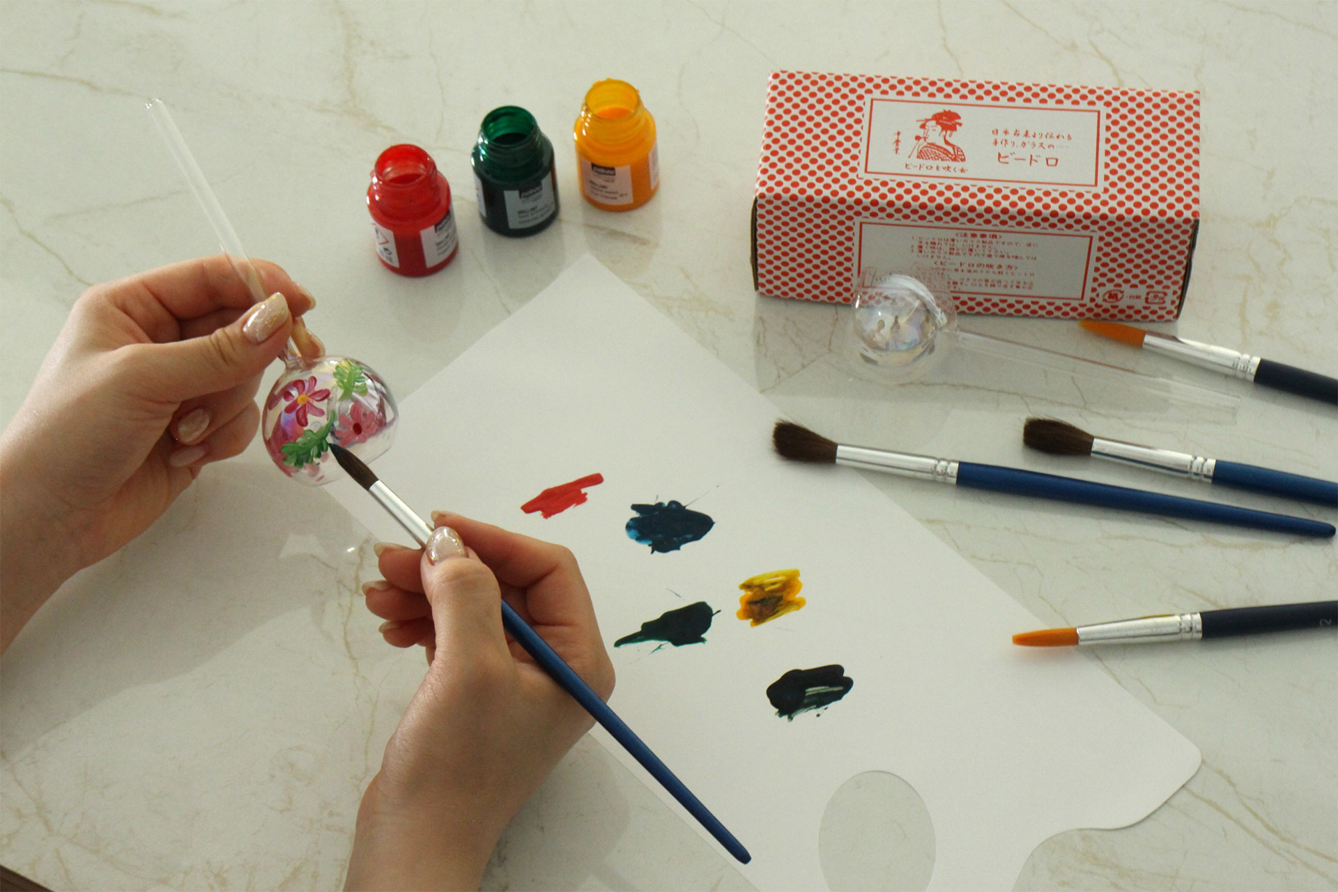 POPPEN PAINTING EXPERIENCE